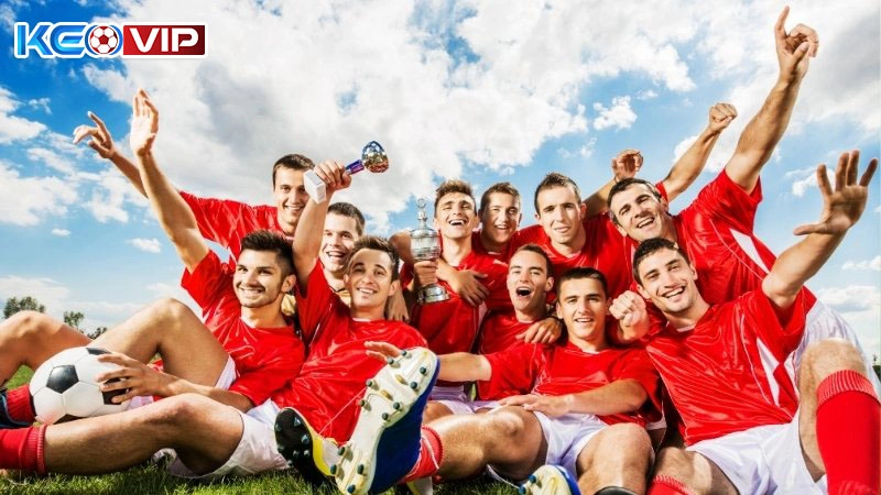 Nên theo dõi kỹ sơ đồ chiến thuật và đội hình